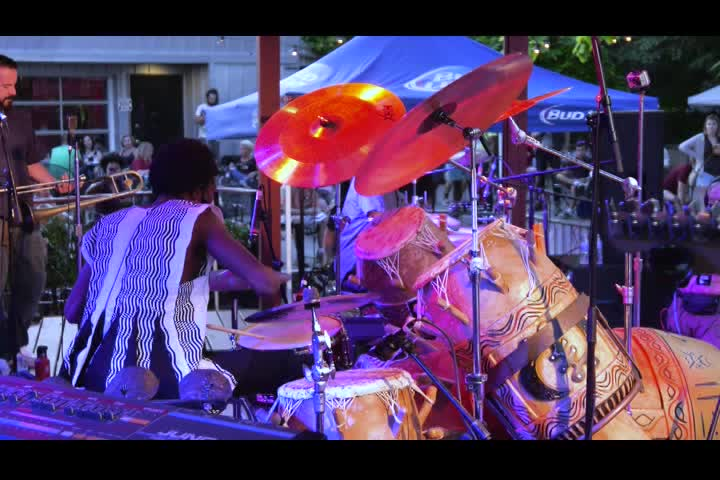 Thumbnail image for Paa Kow And His AfroFusion Orchestra Mo Jazz